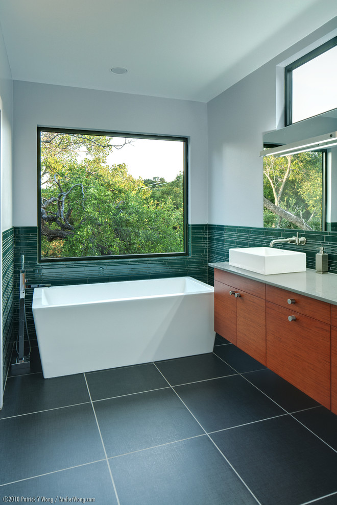 Modern Bathrooms In Small Spaces