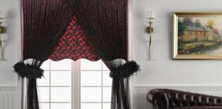 Curtain tips