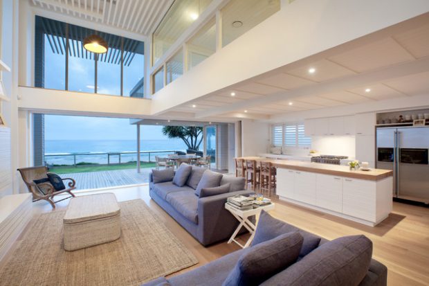 20 Breathtaking Design and Decor Ideas for Interiors with Water View