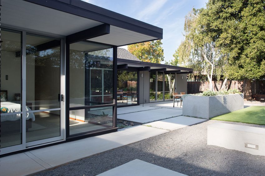 Renewed Classic Eichler by Klopf Architecture (11)