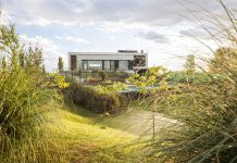 Casa Rampa Surrounded by Breathtaking View of Limay River