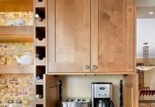How to organize the modest appliances in the kitchen