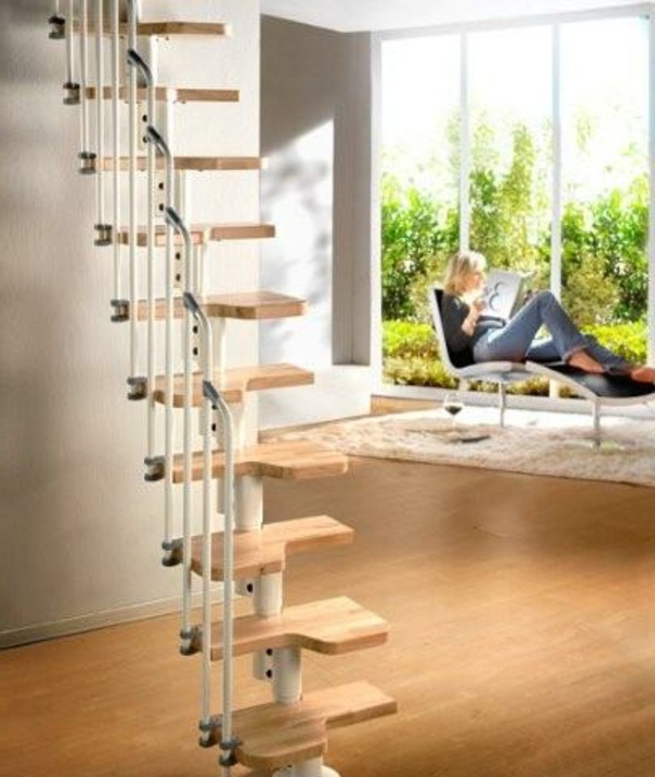 Space-saving stairs in the house 1