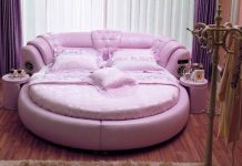 Fashion trend in interior design: round bed