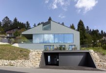 A Minimalist Residence Surrounded by Nature in the Swiss Jura Mountains