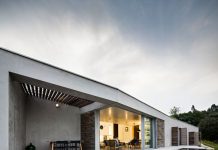 Hillside Residence Balances Indoor and Outside Spaces