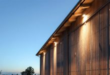 Barn Residence Recovery by Archiplan Studio