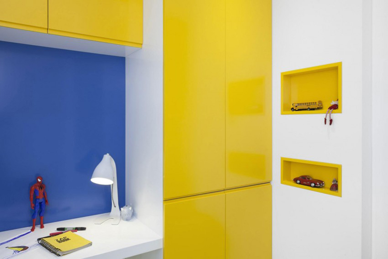 Cosy Yellow Apartment Decorating by Agence Glenn Medioni, Paris, France DesignRulz.com