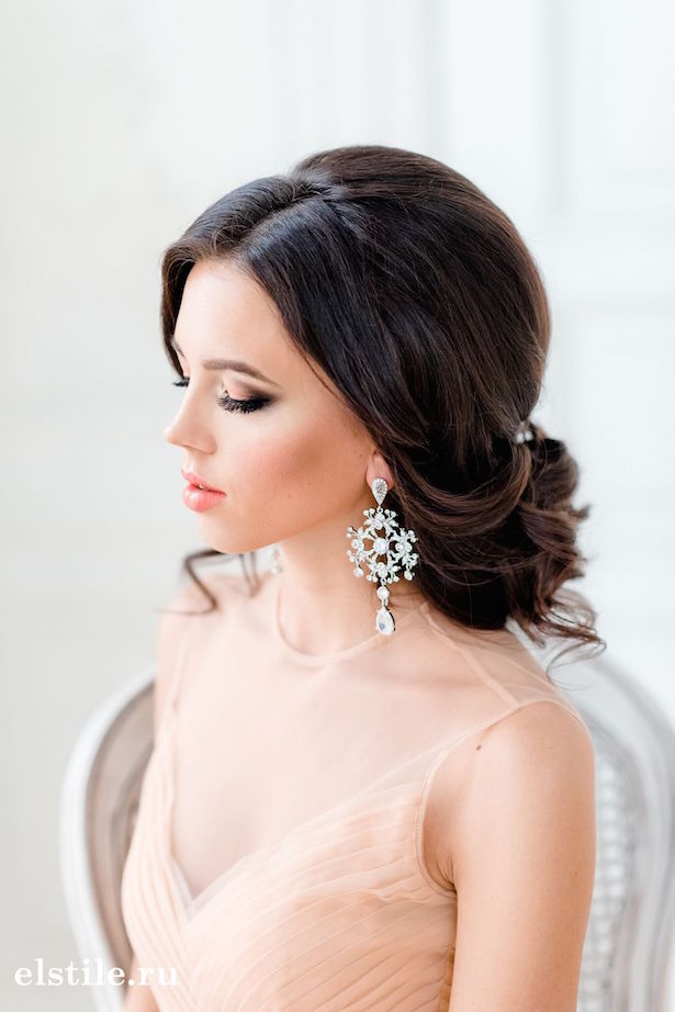 Bridal Hairstyles: 18 Beautiful Ideas for Spring and Summer Weddings
