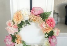 Chic DIY Flower And Greenery Wreath