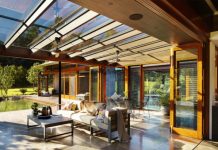 21 Beautiful Indoor- Outdoor Living Spaces
