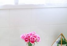 DIY Geometric Bath Shelf With Handles