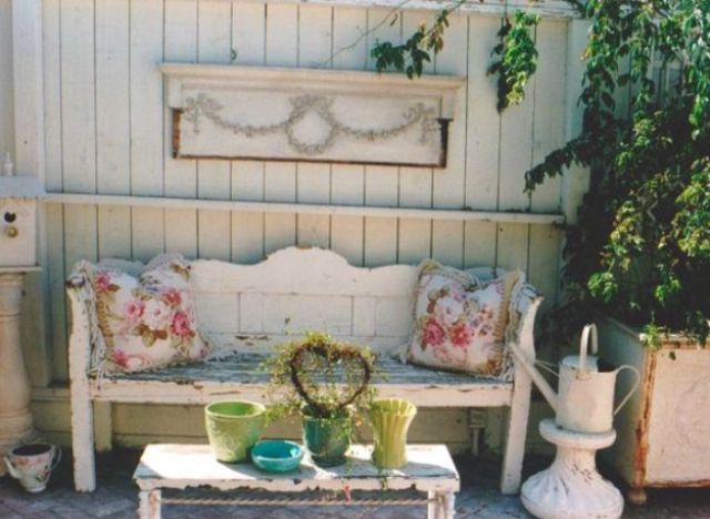 whitewashed wooden back patio in shabby chic style