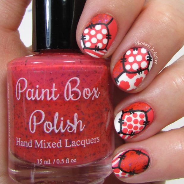 Mix of Coral and White Color Polishes for Perfect Summer Nail Art