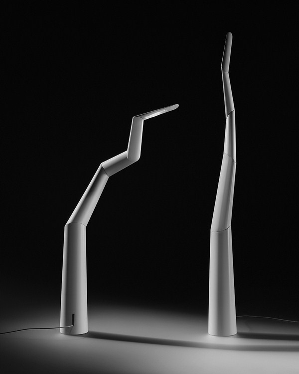 astoundingly Exclusive Spyre sculpture luminaire 2016