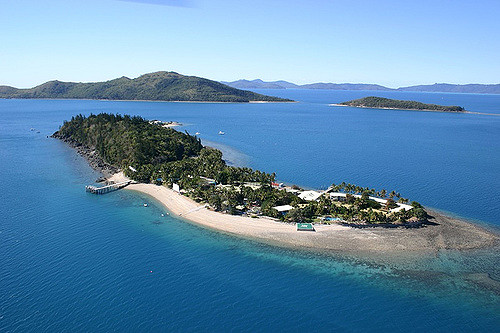 Dream Getaways: 10 Beautiful Islands You Wont Believe Exist (Part 1)