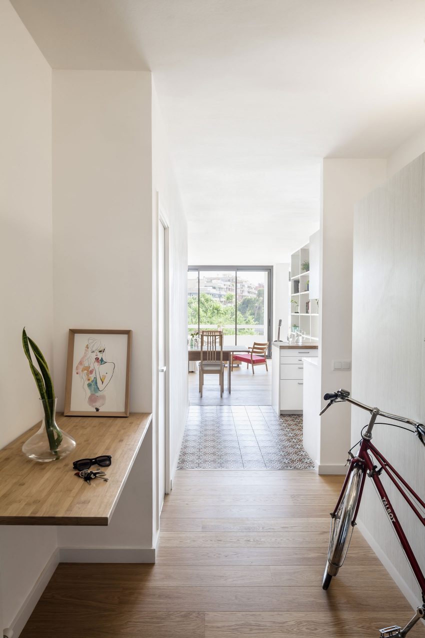 Roman Izquierdo Bouldstridge Completes an Apartment Renovation in Les Corts