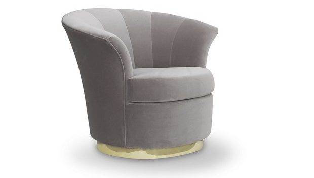 Stylish Accent Chairs in Grey to Use on Fall Living Rooms