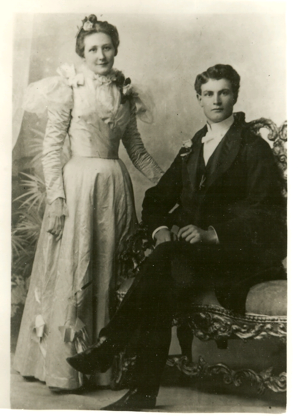 Vintage Bride :: Victorian Bride and Groom