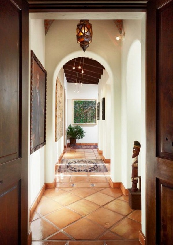 tiles carpet in the hallway and corridor
