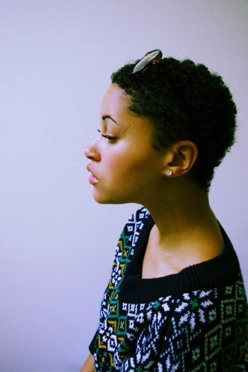 Short Natural Hairstyles for Black Women-14