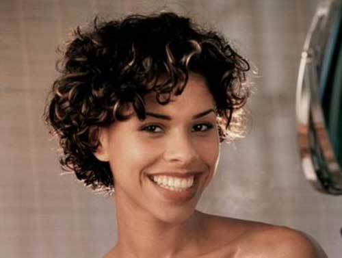 Short Natural Hairstyles for Black Women-6