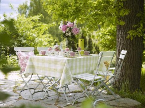 79ideas_table-decoration-in-pink-and-green