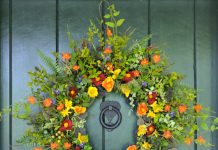 15 Colorful Handmade Summer Wreath Tips To Refresh Your Front Door