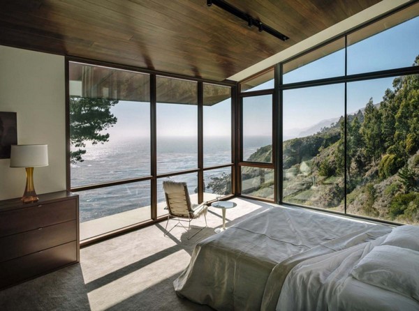 17-bedroom-interior-design-with-ocean-sea-view-panoramic-windows-bed