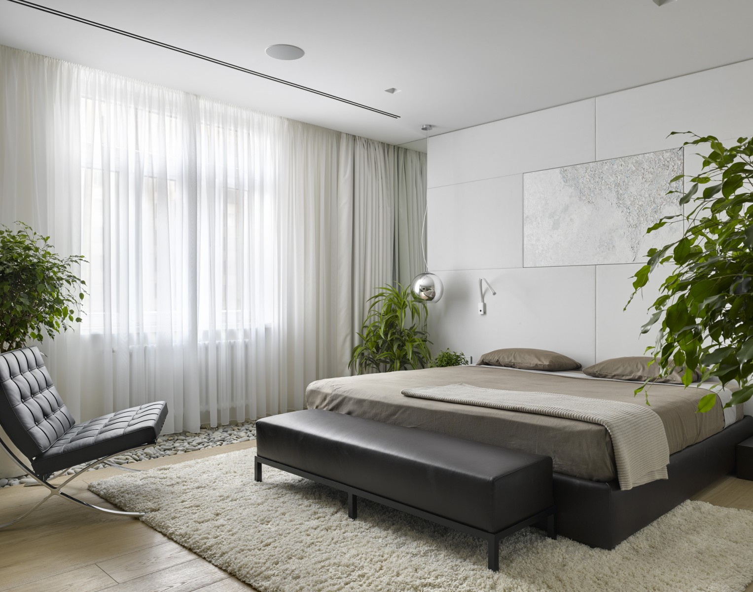 Bright small bedroom idea from Alexandra Fedorova