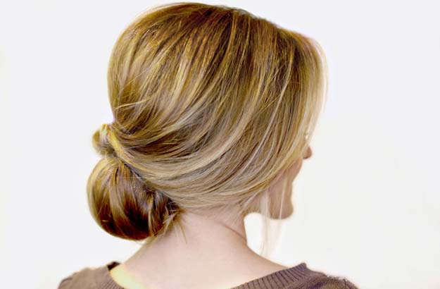 Cool and Easy DIY Hairstyles - Retro Bouffant - Quick and Easy Ideas for Back to School Styles for Medium, Short and Long Hair - Fun Tips and Best Step by Step Tutorials for Teens, Prom, Weddings, Special Occasions and Work. Up dos, Braids, Top Knots and Buns, Super Summer Looks http://diyprojectsforteens.com/diy-cool-easy-hairstyles