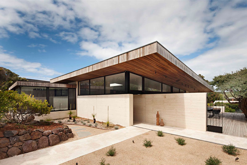 Rammed Earth And Timber Characteristic During This Australian Home