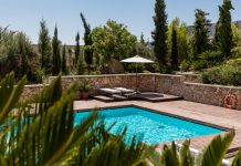 Transform Your Outdoor Space: 7 Tips for Creating the Perfect Pool Area