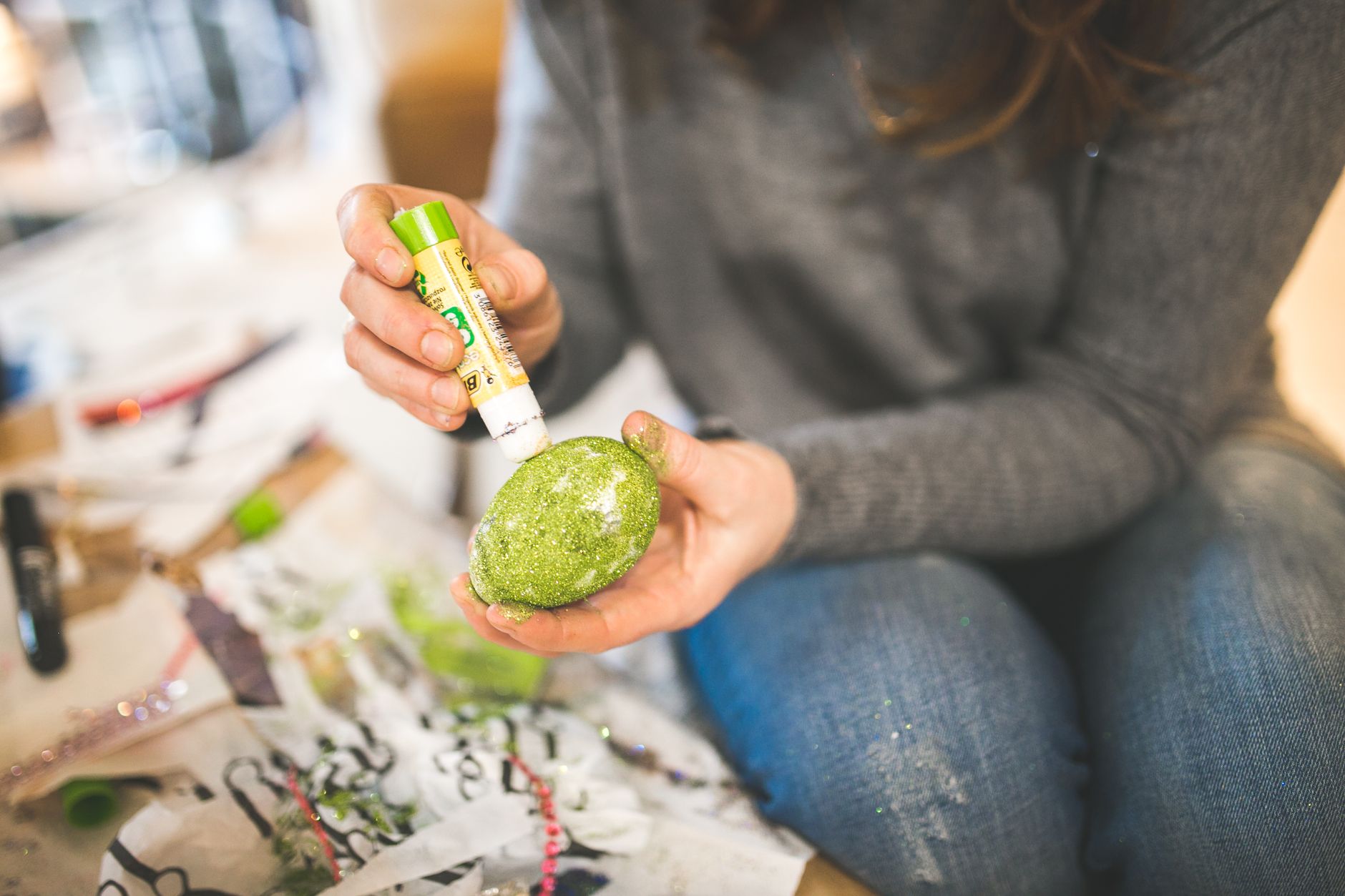 Creative DIY home decorating with handmade ornaments
