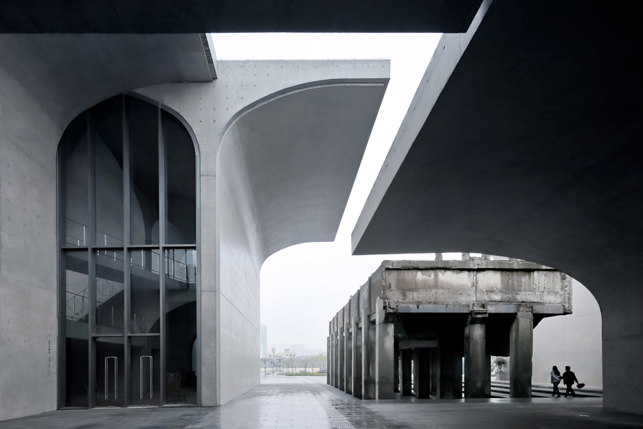 Fernando Guerra Wins Arcaid Award For Best Architectural Photograph Of 2015
