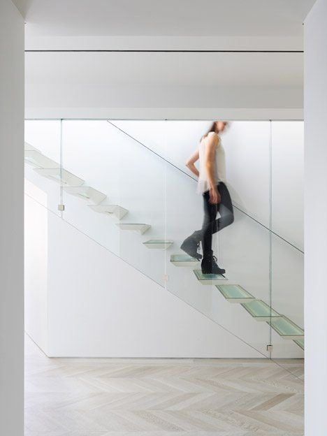 Incorporated Adds Cantilevered Steel And Glass Staircase To A New York Apartment