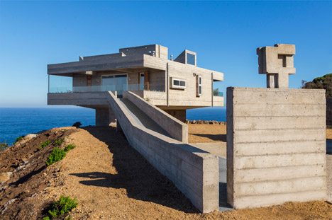 Victor Gubbins Pays Tribute To Le Corbusier With Concrete Beach House On The Chilean Coast