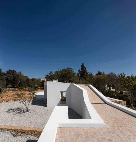 Walkway Extends Over Rooftop Of Algarve Farmhouse Extension By Marlene Uldschmidt