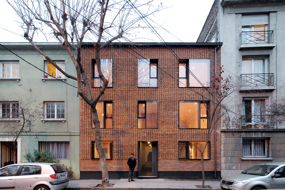 MAPA Updates Chilean Housing Block With Textured Brick Facade