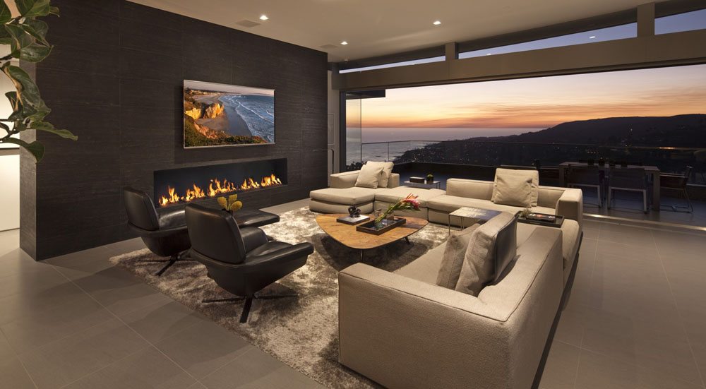 Playful Mix Of Textures As Backdrop For Modern Living: 150 Hudson Residence