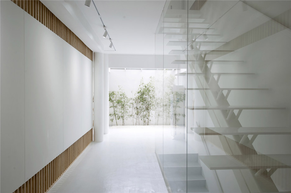 Arch Studio Adds Foldaway Walls To Beijing Art Gallery