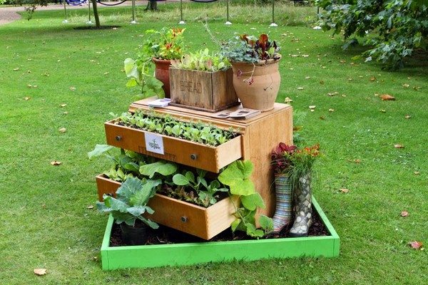 Ideas For Gardening With Recycled Objects