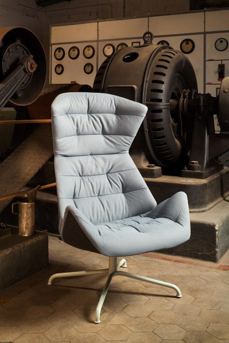 Formstelle Designs Lounge Chair 808 For Thonet With "wave Effect" Upholstery
