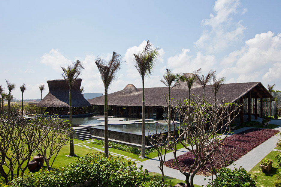 Vo Trong Nghia Adds Bamboo Restaurant And Beach Bar To Spa Resort In Vietnam