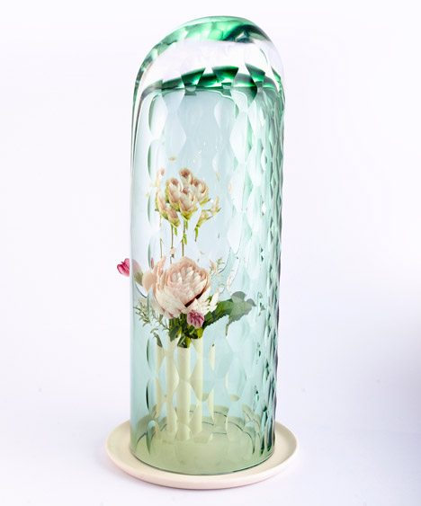 Bilge Nur Saltik’s Glass OP-vases Create Kaleidoscopic Floral Effects