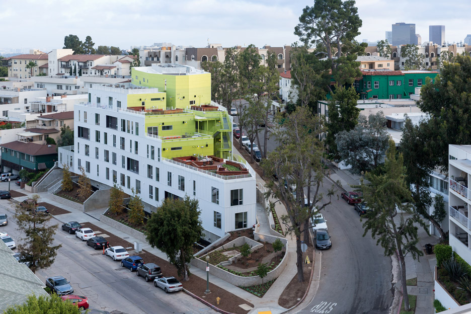 LOHA’s Student Apartment Complex Steps Down A Los Angeles Hillside