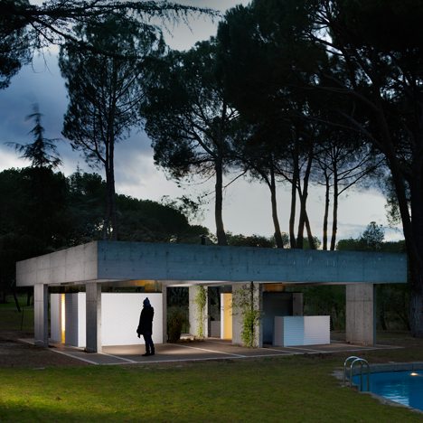 San Lucas Pavilion By FRPO Is A Concrete Pool House Amongst Pine Trees