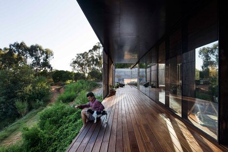 Sawmill House Is A Reclaimed-concrete Home For A Sculptor On An Old Australian Gold Mine