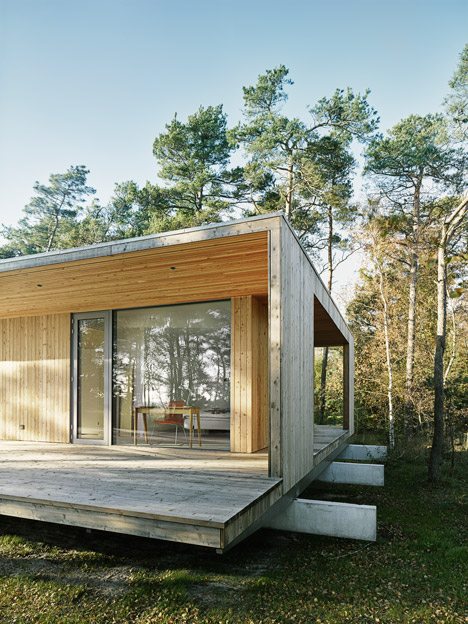Timber Summerhouse By Johan Sundberg Expresses "Scandinavian Architectural DNA"