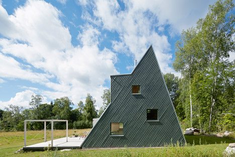 Leo Qvarsebo Designs Himself A Triangular Summer House In The Swedish Countryside